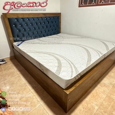 Medium Cushion Bed 03